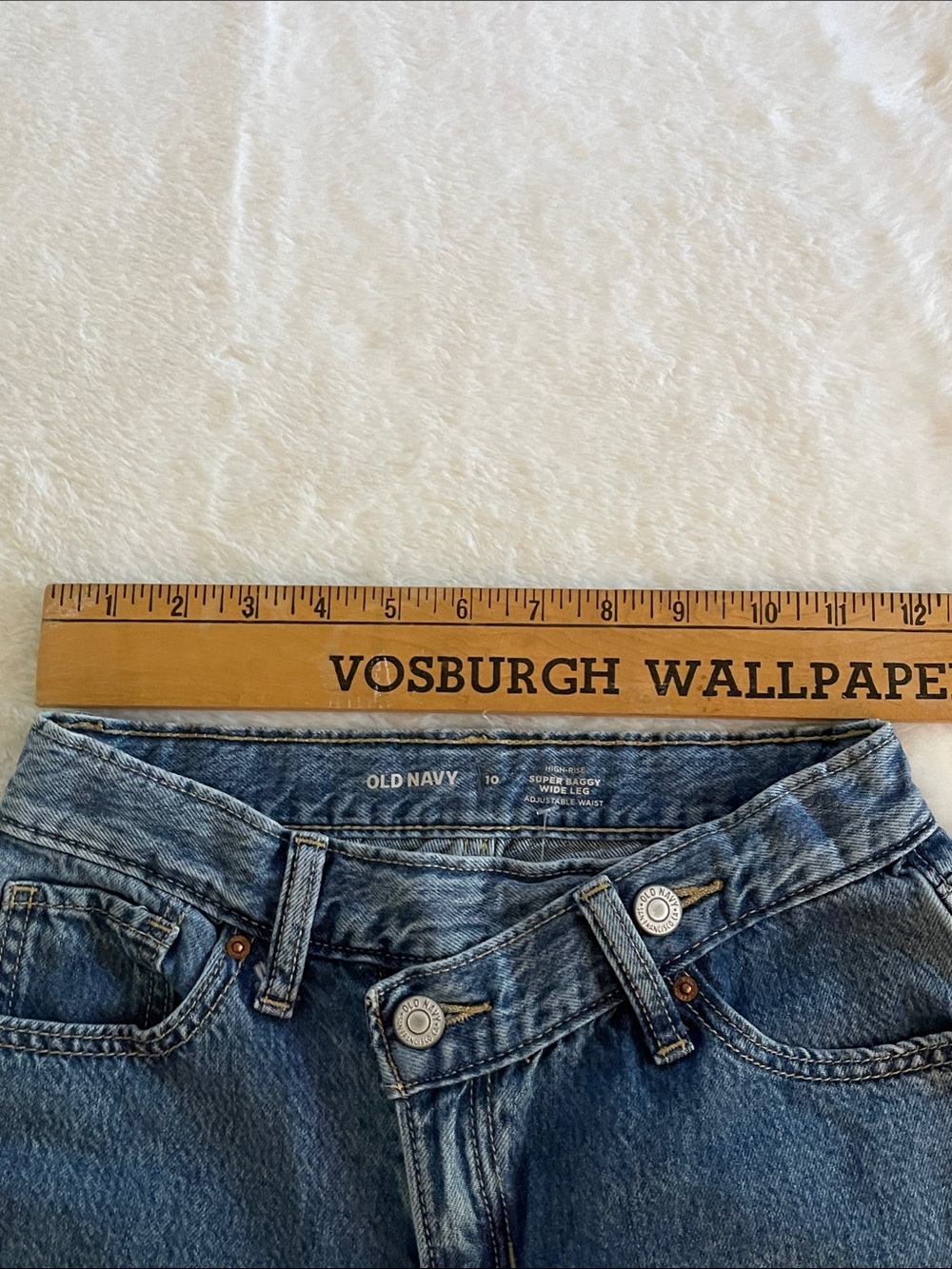 Old Navy Girls Blue Relaxed Wide-Leg Jeans with Star Accents SZ 10 - Picture 7 of 8